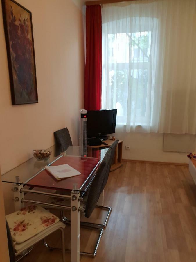 Ferienwohnungen Stella Vienna Esterno foto